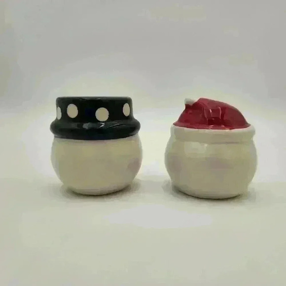 New In Box Cute Christmas Is Forever 3-D Santa‎ & Snowman Salt & Pepper Shakers - Picture 3 of 12